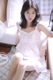 明星专题：童玲